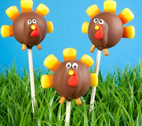 Wow Friends & Family With Adorable Turkey Thanksgiving Cake Pops